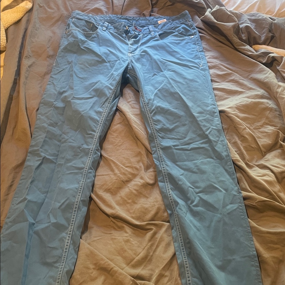 Robert Graham Blue Pants with Gold Label